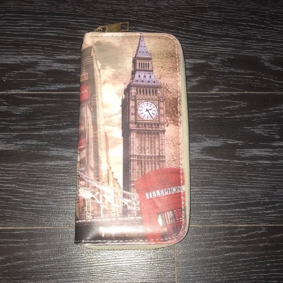 Wallet - Picture 1 of 3